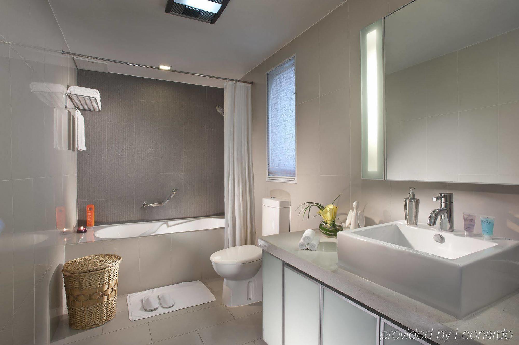 Citadines Biyun Shanghai Bagian luar foto