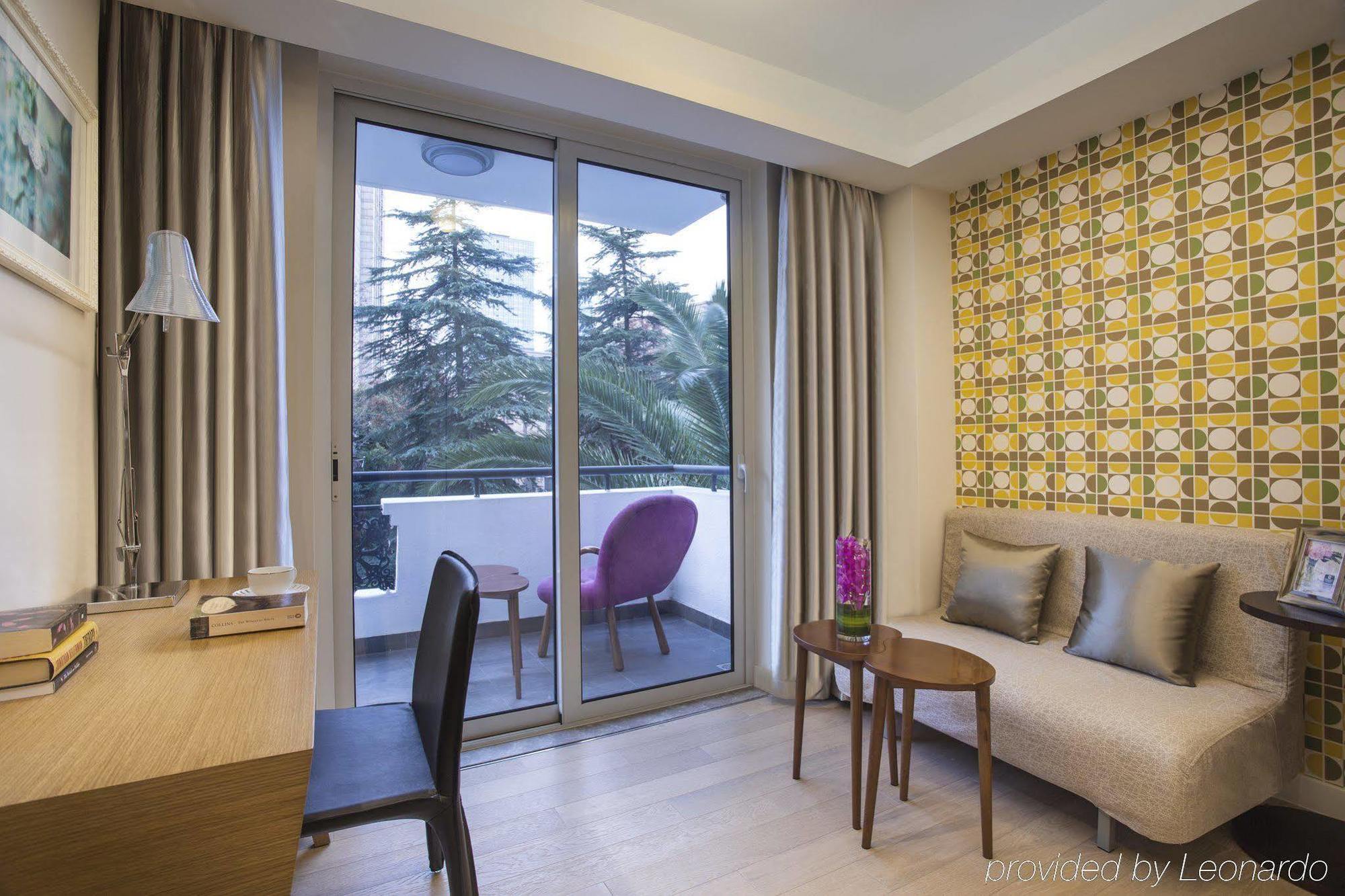Citadines Biyun Shanghai Bagian luar foto