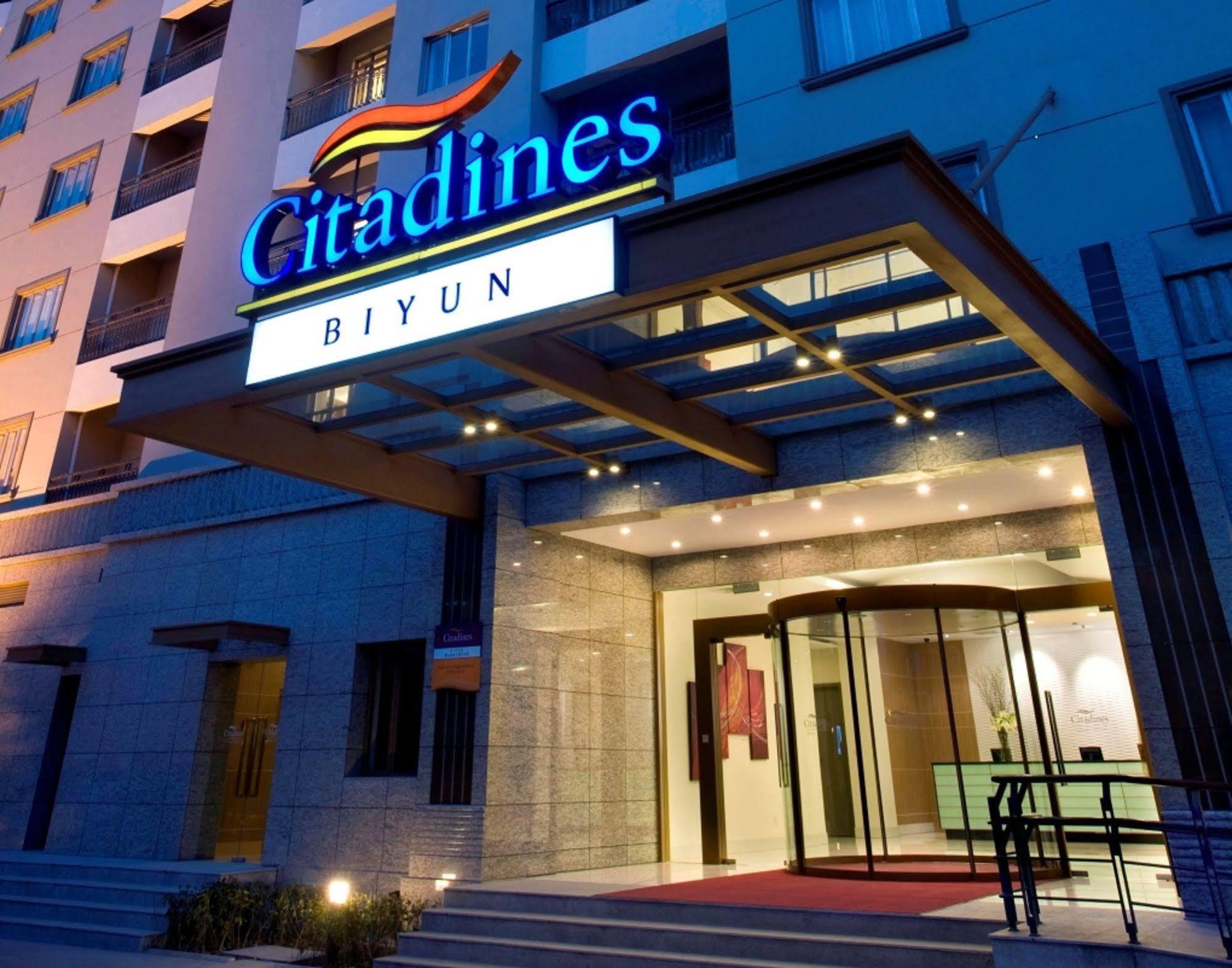 Citadines Biyun Shanghai Bagian luar foto